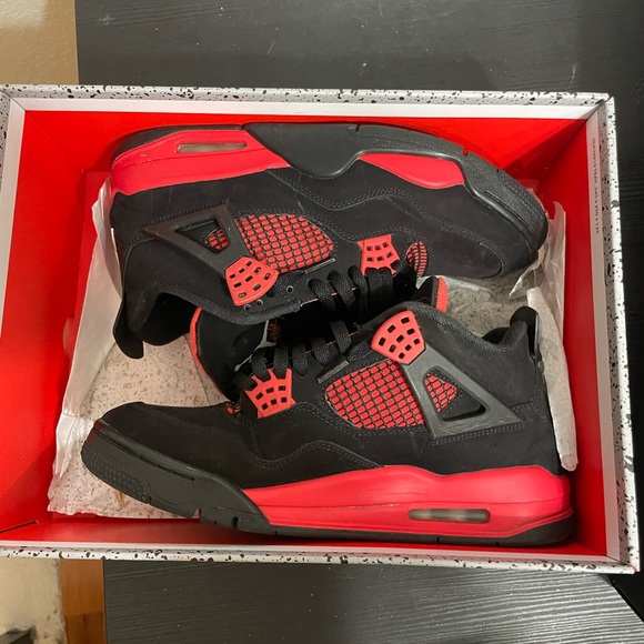 Used condition goat verified txt any questions 8135772121 - Picture 11 of 12